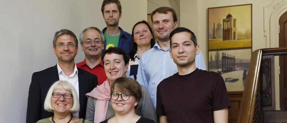 Aus glücklichen Tagen. Am 13. August 2019 einigten sich Vertreter der Grünen, der Linken und der SPD auf eine Kooperation.