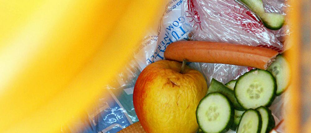 18 Millionen Tonnen Lebensmittel sollen in Deutschland jährlich auf dem Müll landen. 