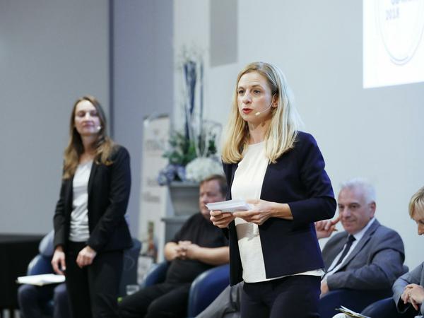 Zur Oberbürgermeisterwahl 2018 moderieren die PNN-Chefredakteurinnen Sabine Schicketanz (r.) und Marion Kaufmann eine Podiumsdiskussion mit allen Kandidaten.