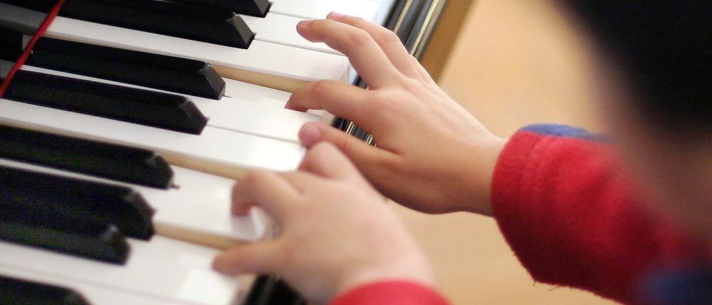 Sozialpädiatrische Zentrum in der Behlertstraße möchte kranken Kindern eine Musiktherapie anbieten. Noch fehlen die Instrumente.