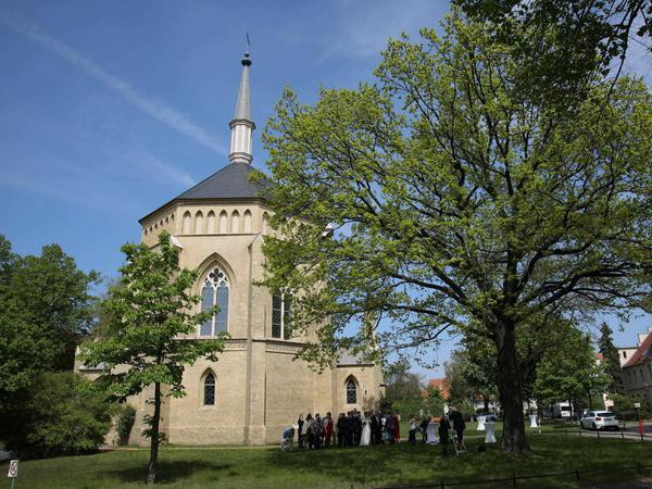 In der Kirche am Neuendorfer Anger wird gern geheiratet.