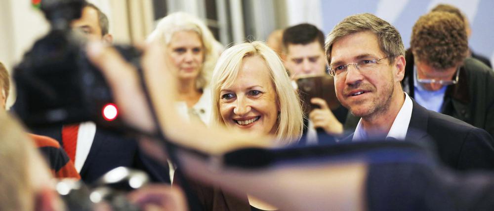 Martina Trauth (parteilos für Die Linke) und Mike Schubert (SPD) sind am 9. Oktober im PNN-Stichwahl-Duell. Foto: Sebastian Gabsch