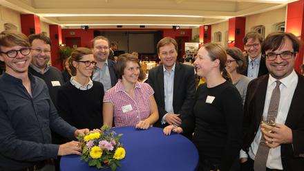 Neun von 19 neu berufenen Professuren an der Universität Potsdam sind mit Frauen besetzt. Gestern wurden sie feierlich von Uni-Präsident Oliver Günther (3.vr) empfangen. 