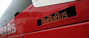 Rot statt Grün: BlaBlaBus ist deutlich vom Konkurrenten zu unterscheiden.