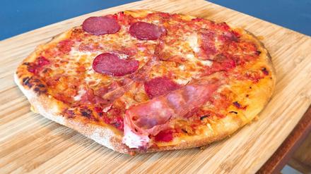 Mehrere Anbieter bringen die Pizza trotz geschlossener Restaurants nach Hause.