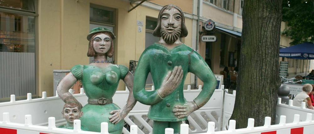 In der Brandenburger Straße hatte die Figurengruppe "Familie Grün" ihren angestammten Platz. 