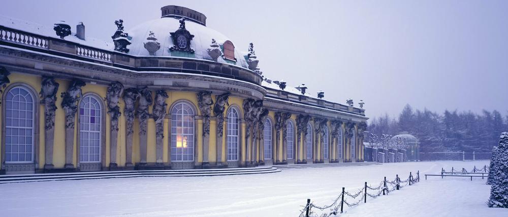 Eine weiße Schneeschicht im Schlosspark Sanssouci ist ein seltener Anblick. 