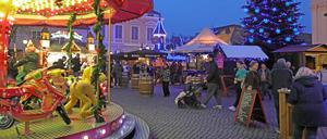 Der Potsdamer Weihnachtsmarkt "Blauer Lichterglanz".