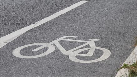 Potsdam will den Radverkehr in der Stadt weiter stärken. Am heutigen Dienstag wird eine neue Fahrradstraße eingeweiht.