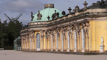 Das Schloss Sanssouci zählt zu den Wahrzeichen Potsdams.