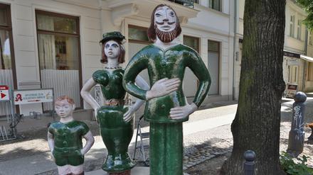 Eine Replik der Skulpturengruppe "Familie Grün" war im Mai 2020 aufgestellt worden.