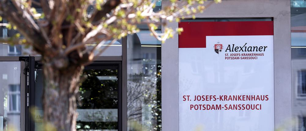 Im Alexianer St. Josefs-Krankenhaus in Potsdam gelten wieder strengere Besucherregeln. 