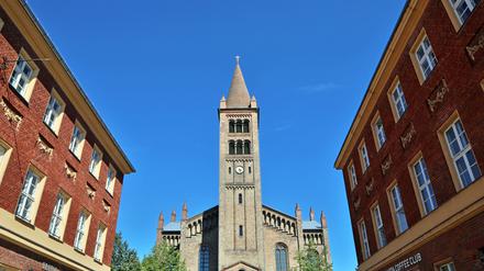 Die St. Peter und Paul-Kirche in Potsdam
