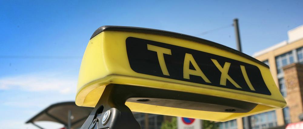 Auf dem Taxi-Gipfel am 16. Juni soll geklärt werden, ob das Taxifahren ab kommendem Jahr noch teurer werden soll.