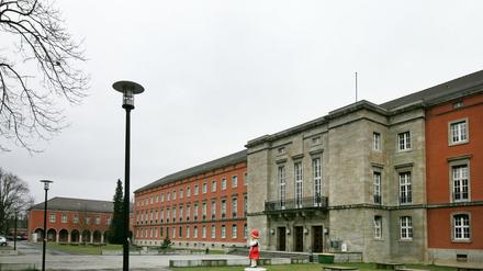 Uni-Gebäude Griebnitzsee. Die Wirtschafts- und Sozialwissenschaftliche Fakultät der Universität Potsdam. 