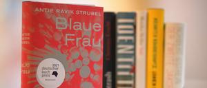 Das Buch "Blaue Frau" ist der beste deutschsprachige Roman des Jahres.
