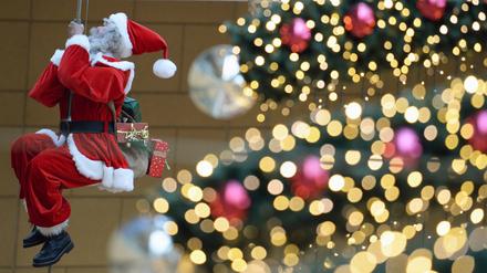 Weihnachtsmann im Stern-Center: Dieses Jahr gibt es in dem Potsdamer Einkaufszentrum wohl keine verkaufsoffenen Sonntage. 