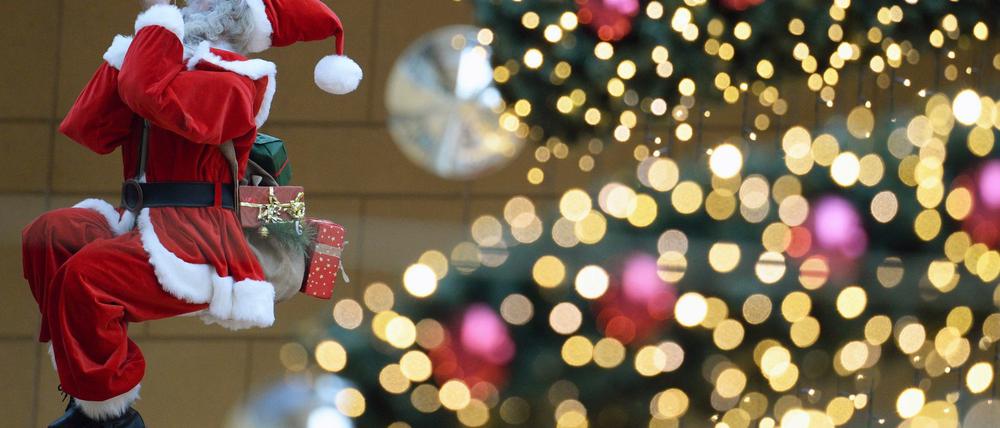 Weihnachtsmann im Stern-Center: Dieses Jahr gibt es in dem Potsdamer Einkaufszentrum wohl keine verkaufsoffenen Sonntage. 