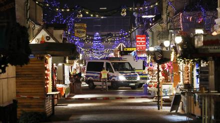 Der Potsdamer Weihnachtsmarkt wurde am Freitag evakuiert.