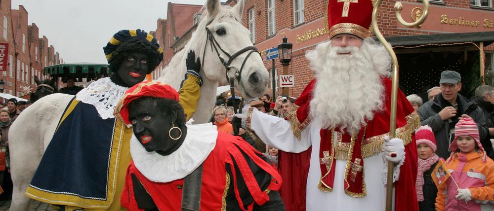 Die "Zwarten Pieten" und auch Sinterklaas sind in diesem Jahr beim Sinterklaasfest nicht dabei.