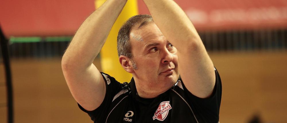Alberto Salomoni hat sein letztes Spiel als Cheftrainer der Potsdamer Bundesliga-Volleyballerinnen bestritten. Nach fünf Jahren im Amt hört er nun auf.