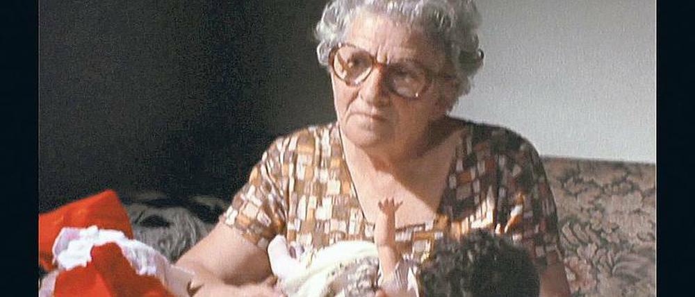Die Puppen von deportierten Kindern musste Ada Lichtman für die Kinder von SS-Männern ausbessern.