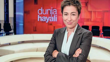 Dunja Hayali macht ihr Talkmagazin jetzt am Mittwoch.