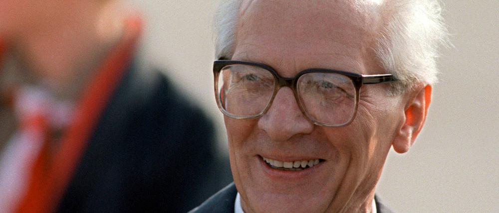 Der Generalsekretär des Zentralkomitees der SED und Staatsvorsitzenden der DDR, Erich Honecker (am 08.10.1989 in Berlin).