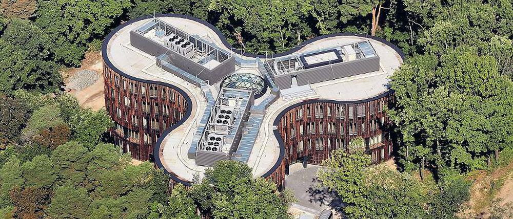 Das „Haus im Wald“ der Klimaforscher auf dem Telegrafenberg ist energieneutral, die Fassade aus Lindenholz.