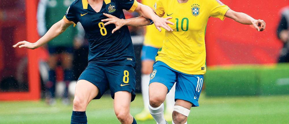 Marta und Co. ausgeschaltet. Turbines Neuzugang Elise Kellond-Knight (l.) gewann bei der WM in Kanada das Achtelfinale mit dem australischen Team 1:0 gegen Brasilien.