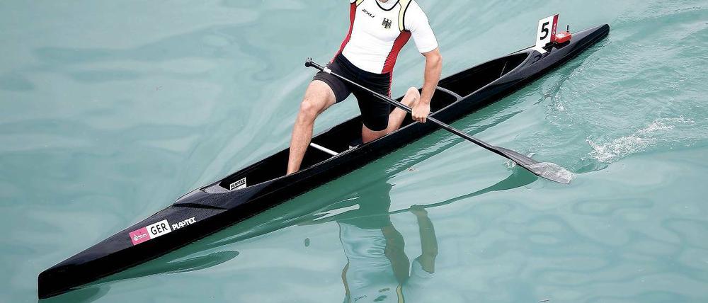 Die Faust des Seriensiegers. Sebastian Brendel ist seit knapp zwei Jahren im Canadier-Einer über die olympischen 1000 Meter ungeschlagen. Setzt er den Lauf bei der WM in Mailand fort?