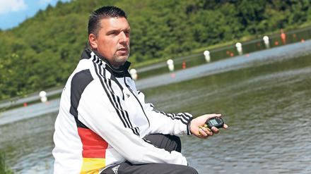 Starke Bilanz in Rio. Der 47-jährige Arndt Hanisch holte mit seinen deutschen Kajakherren bei den vergangenen Olympischen Spielen zweimal Gold und einmal Bronze.