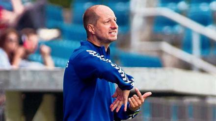 Der neue Dirigent. Marco Vorbeck steht erstmals als Trainer des SVB in der Regionalliga an der Seitenlinie.