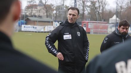 Babelsberg 03-Cheftrainer Predrag Uzelac.