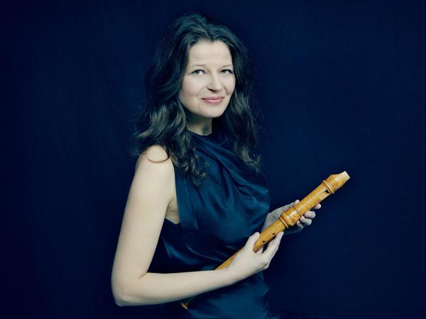 Intendantin Dorothee Oberlinger führt einen Flötentag in das Festspielprogramm ein, bei dem sie am 10. Juni auch selbst musiziert.