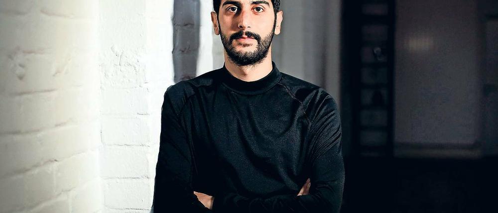 Zwischenstopp. Der Choreograf Ali Chahrour lebt in Beirut, war im Sommer beim Theaterfestival in Avignon zu Gast und arbeitet bis 3. Januar an der fabrik an seinem neuen Stück.