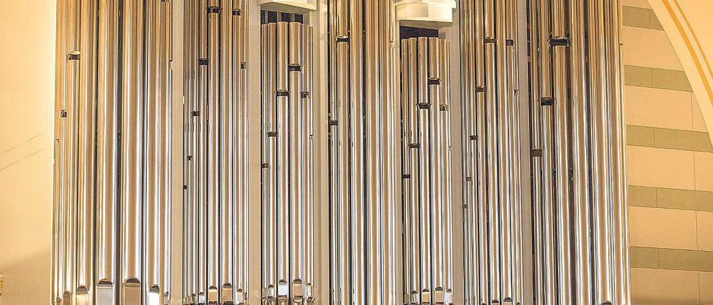 Klangvolle Königin. Der Bau der neuen Hauptorgel der Potsdamer Nikolaikirche mit 55 Registern und 3600 Pfeifen kostete rund 1,3 Millionen Euro. Davon sind bislang 93 Prozent der Kosten durch Spenden gedeckt.