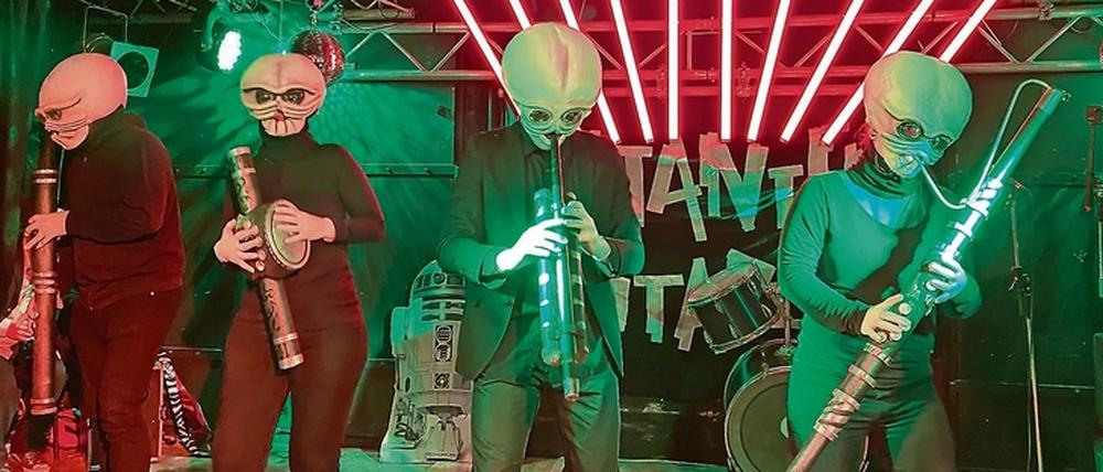 Galaktischer Ohrwurm: Remake der Cantina Band aus Star-Wars.