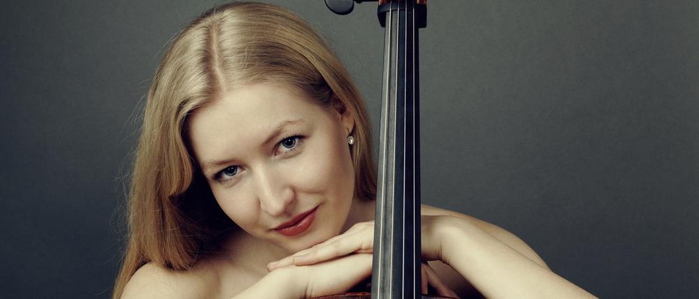 Die 22-jährige Cellistin Anouchka Hack kommt aus Dortmund.