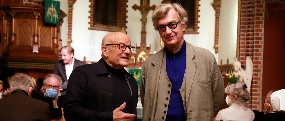 Die Regisseure Volker Schlöndorff und Wim Wenders zu Gast in der Kirche der Oberlinstiftung.