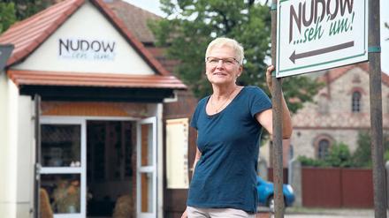 Zusammen für Nudow. Monika Fürstenberg ist eine der Initiatorinnen des Nudow-Seh-Ums. Sie schätzt den Gemeinschaftsgeist im Ort, der auch Museum möglich macht.