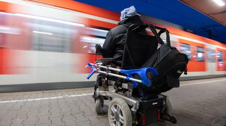 Menschen mit Behinderung stehen beim Reisen oft vor Problemen.