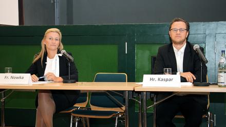 Zweieinhalb Stunden ausgefragt: Claudia Nowka (BfM) und Martin Kaspar (SPD)