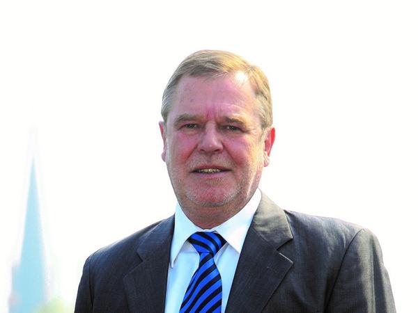 Werner Große (CDU) war von 1990 bis 2014 Bürgermeister von Werder (Havel) und genießt hohes Ansehen in der Stadt.