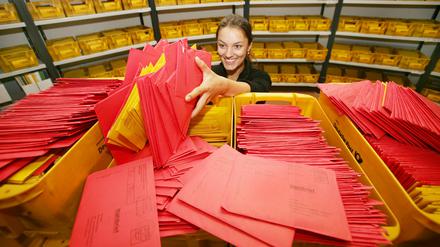 In Brandenburg mehren sich die Briefwähler. Auch für die Kommunal- und Europawahlen haben sich viele Mittelmärker für den Postweg entschieden.