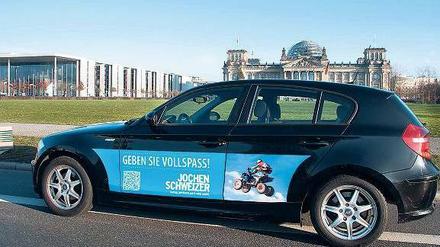 Jetzt auch in Berlin. Wer Werbung spazieren fahren will, kann sich ab sofort im Internet anmelden.