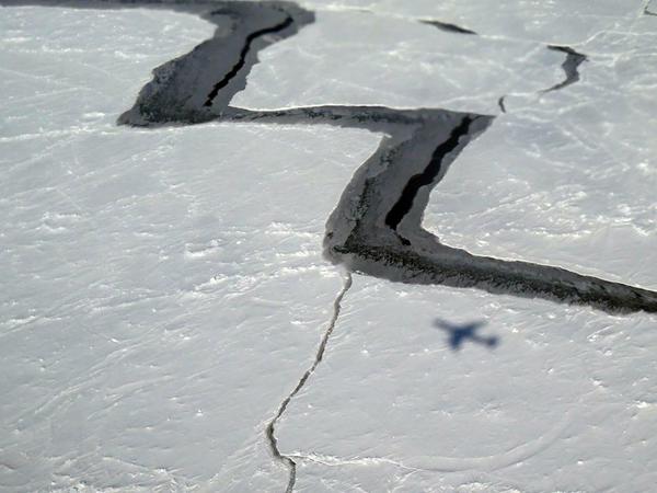 Gletscher, die in die Amundsen-See münden, verlieren große Eismengen.